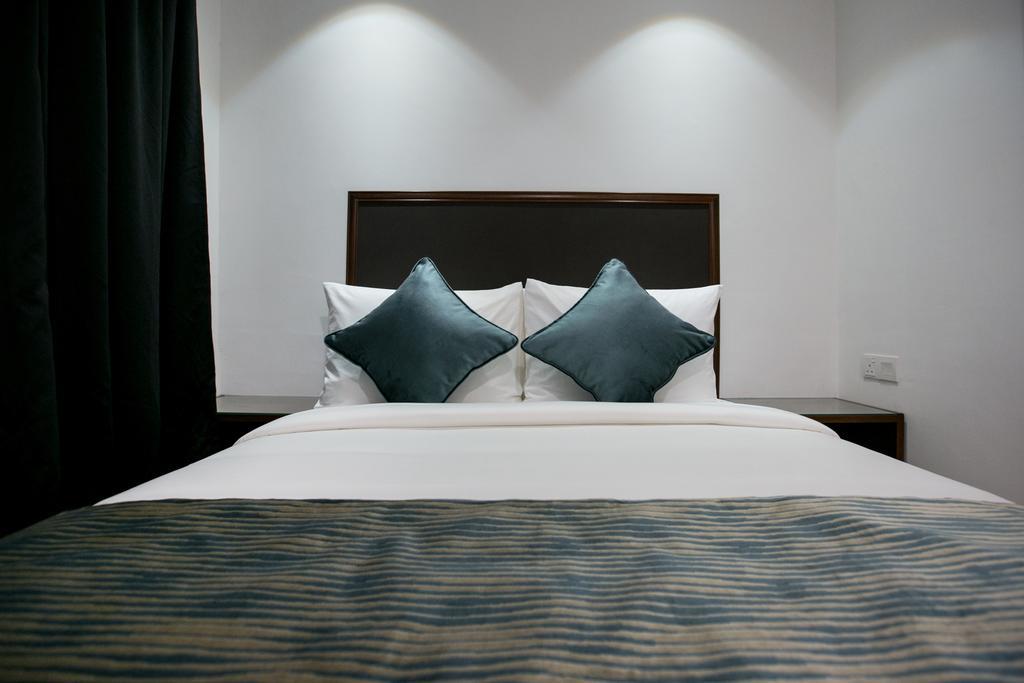 Belllo Hotel Jb Central Johor Bahru Oda fotoğraf